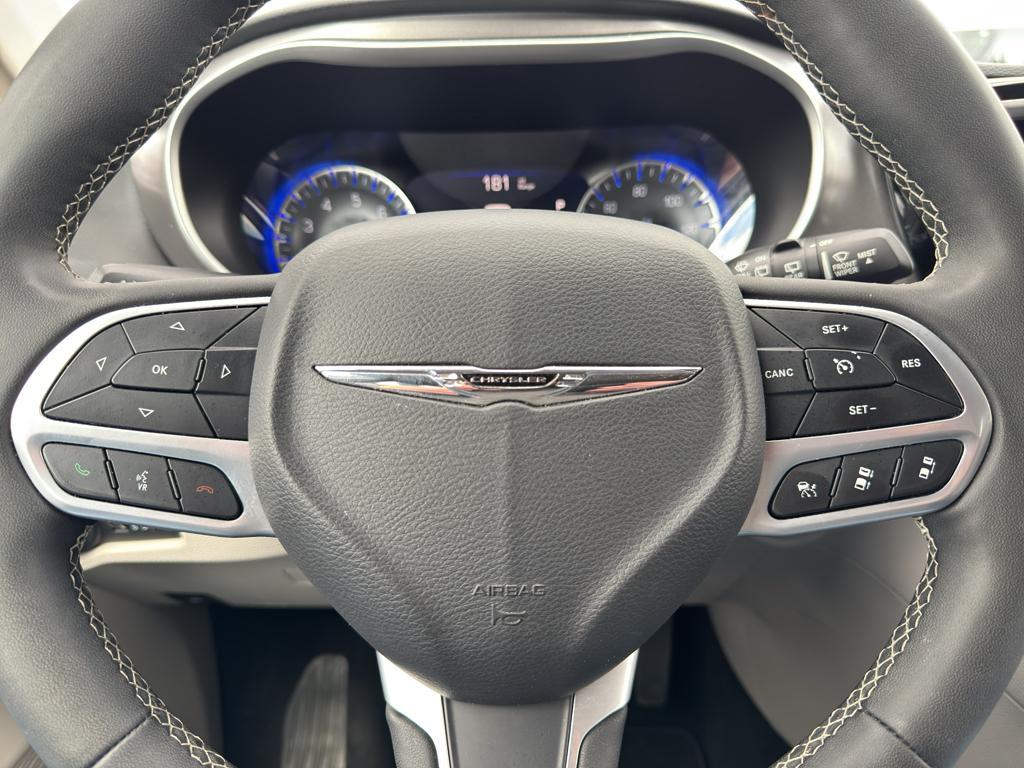 used 2023 Chrysler Pacifica car, priced at $26,227