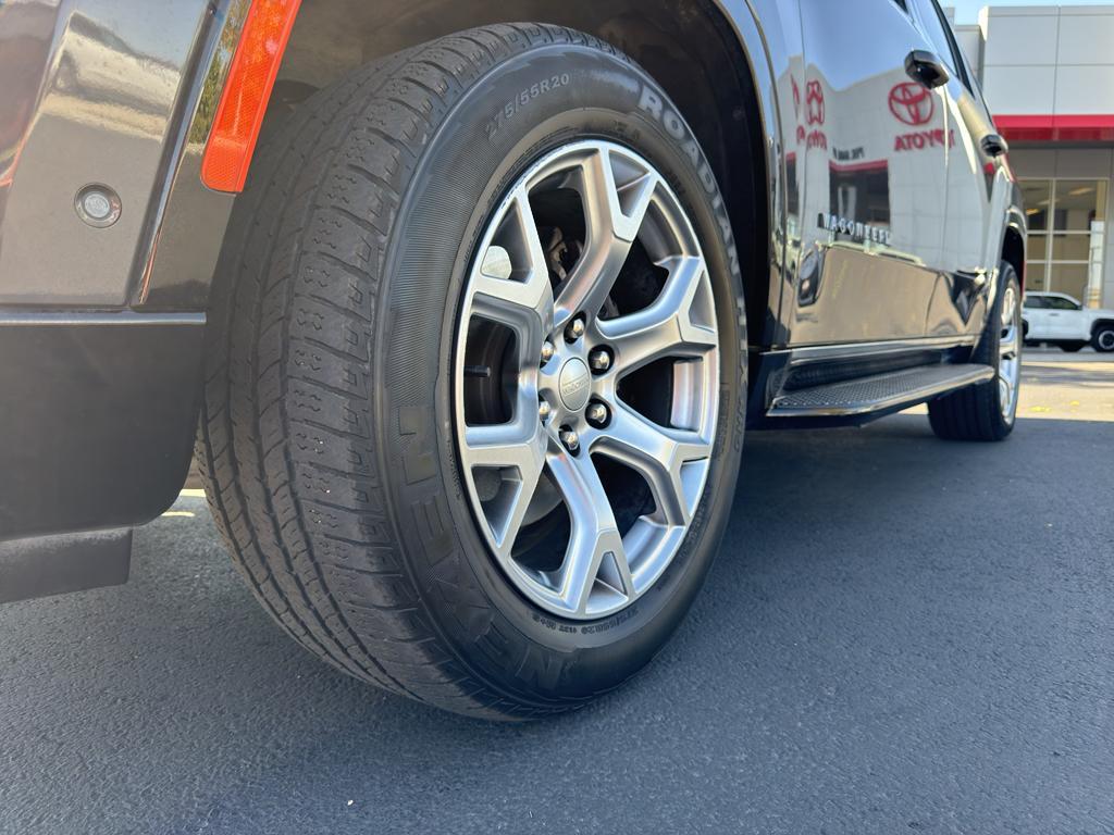 used 2022 Jeep Wagoneer car, priced at $44,197