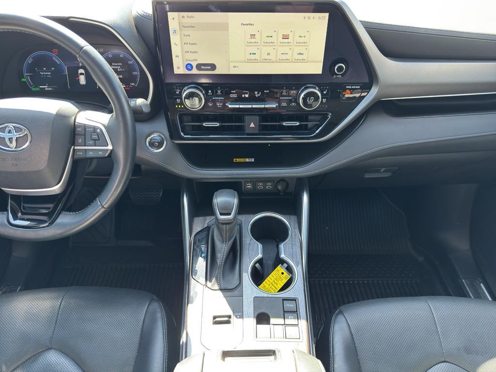 used 2023 Toyota Highlander Hybrid car, priced at $38,250