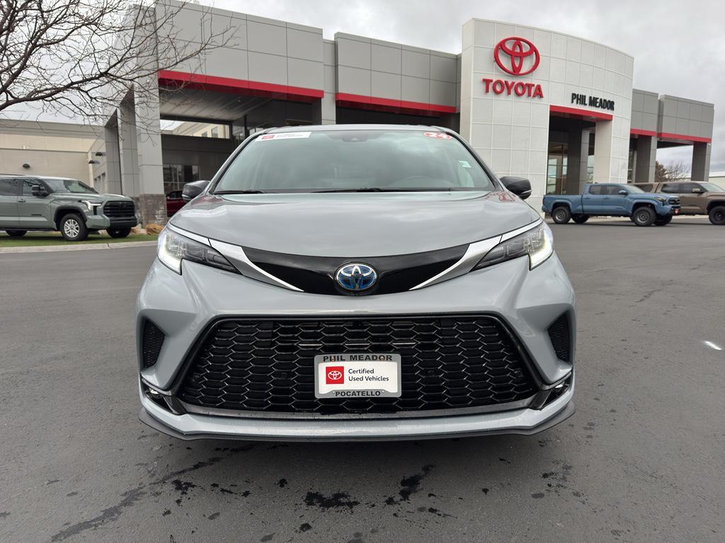 used 2024 Toyota Sienna car, priced at $50,292
