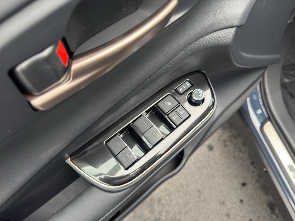 new 2026 Toyota Crown Signia car, priced at $53,039