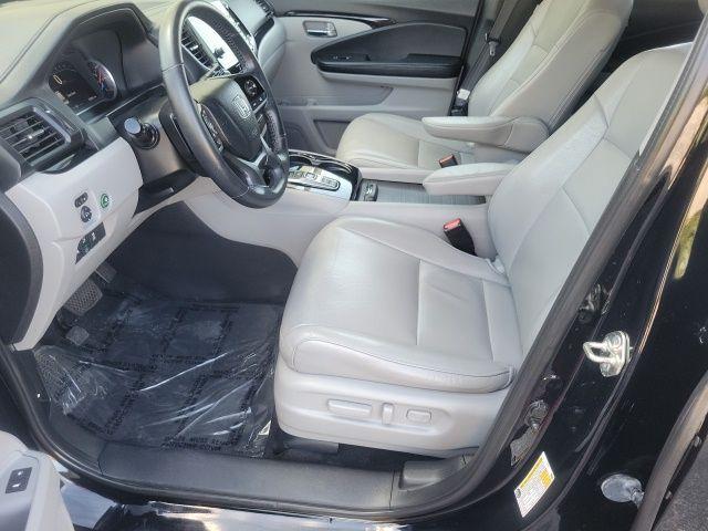used 2019 Honda Pilot car, priced at $23,895