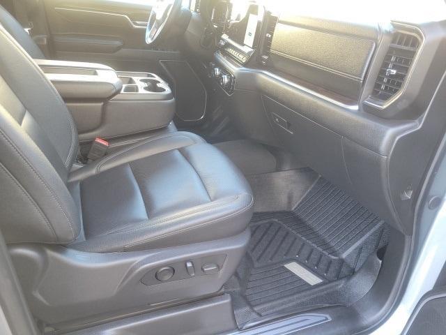 used 2025 GMC Sierra 1500 car, priced at $40,792