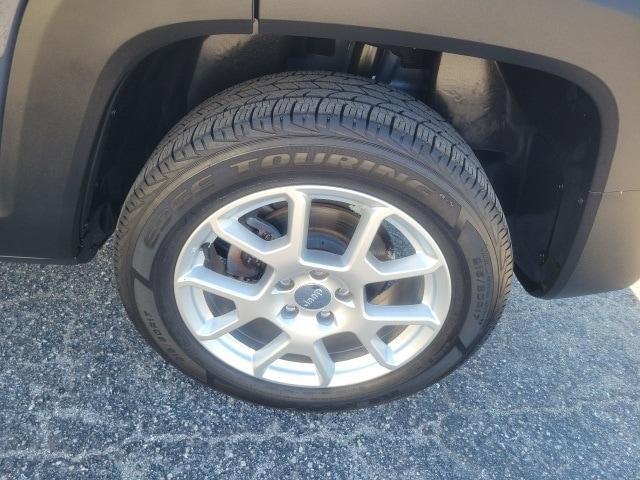 used 2021 Jeep Renegade car, priced at $14,998