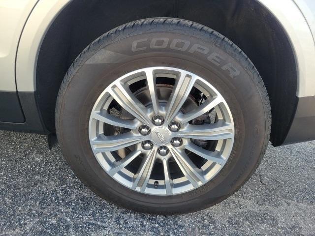 used 2017 Cadillac XT5 car, priced at $18,991