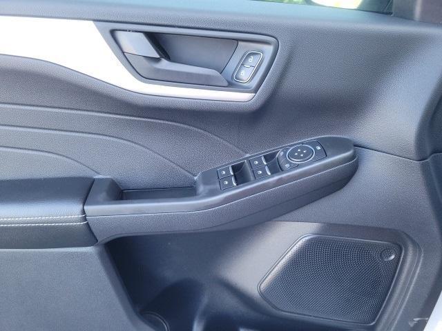 used 2022 Ford Escape car, priced at $17,899