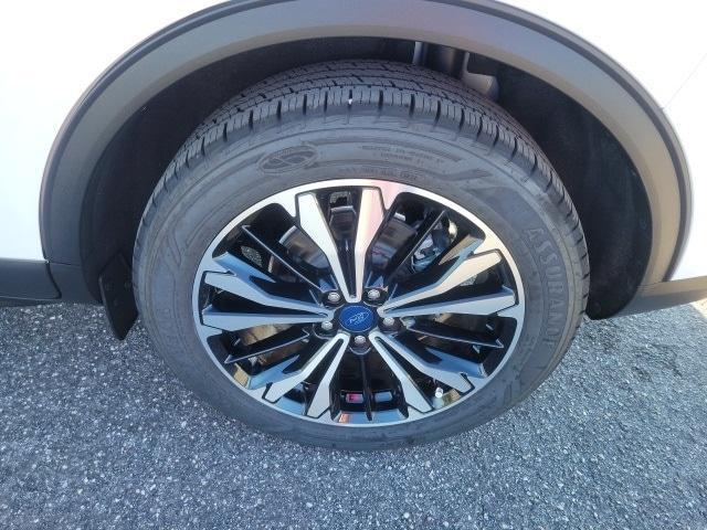 used 2022 Ford Escape car, priced at $17,899