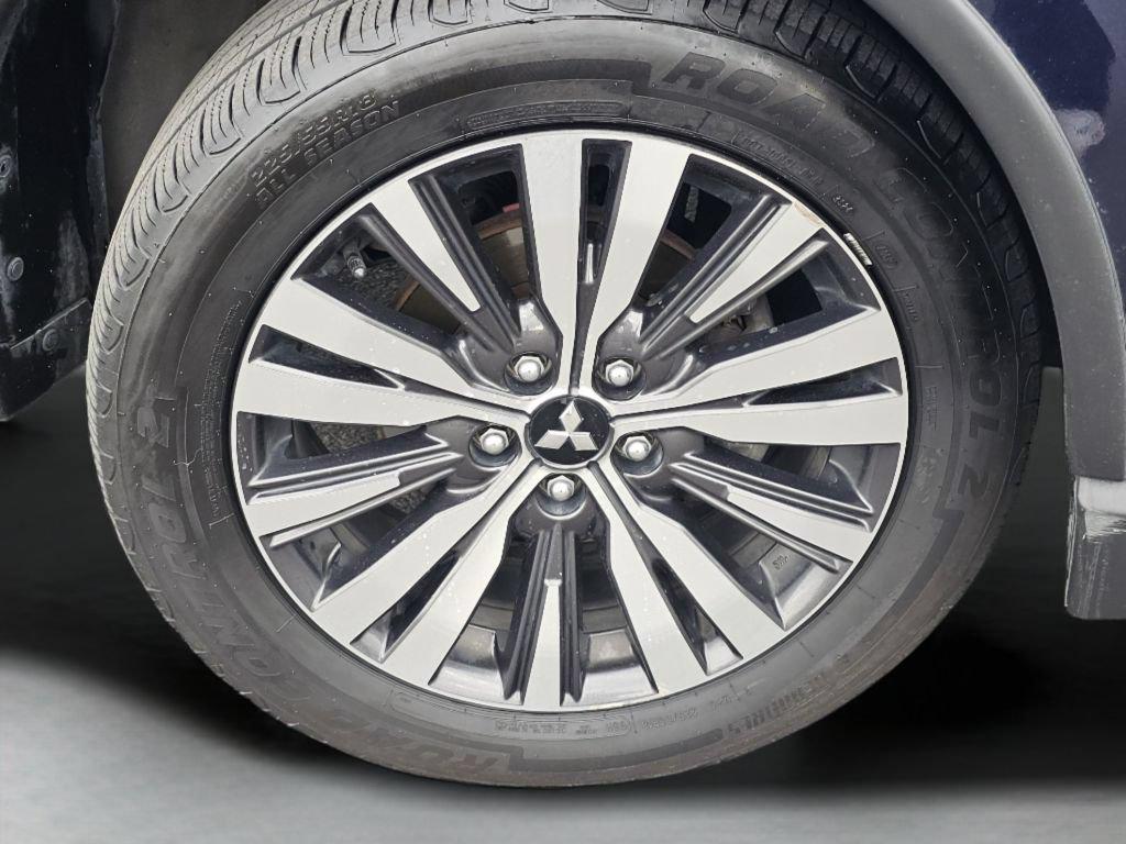 used 2020 Mitsubishi Outlander car, priced at $9,993