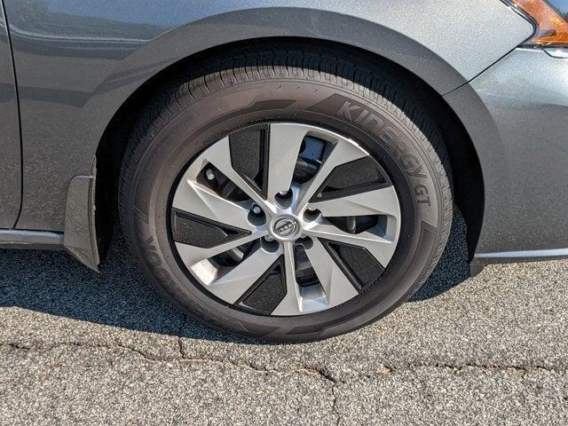 new 2025 Nissan Altima car, priced at $25,944