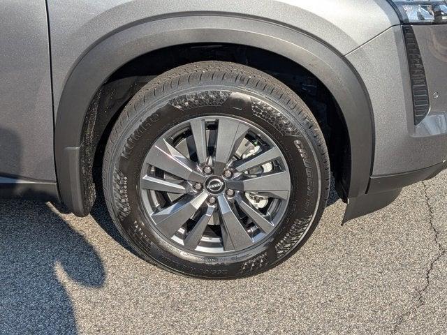 new 2026 Nissan Pathfinder car, priced at $37,570