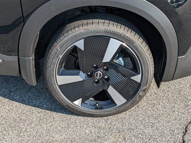 new 2025 Nissan Kicks car, priced at $23,789