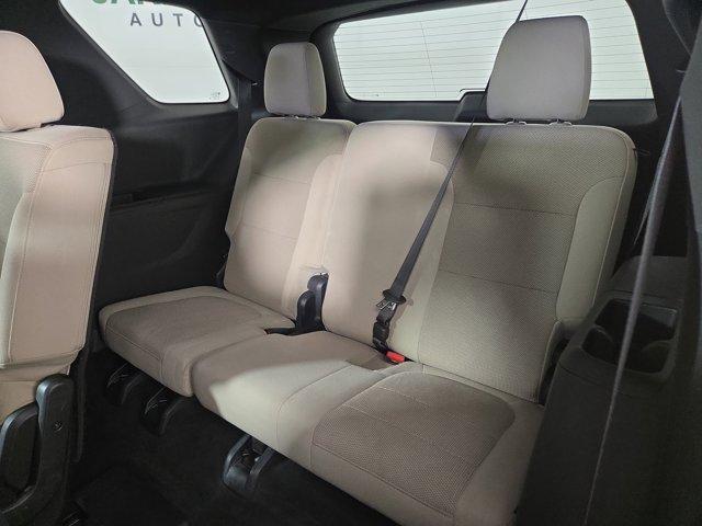 used 2023 Chevrolet Traverse car, priced at $26,988