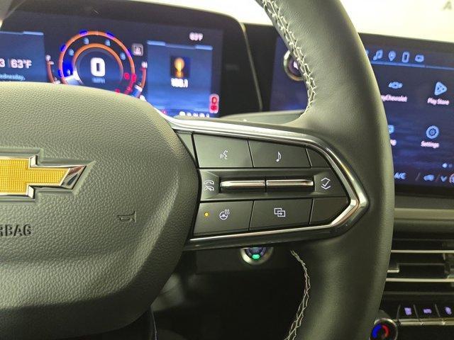 used 2025 Chevrolet Traverse car, priced at $34,888