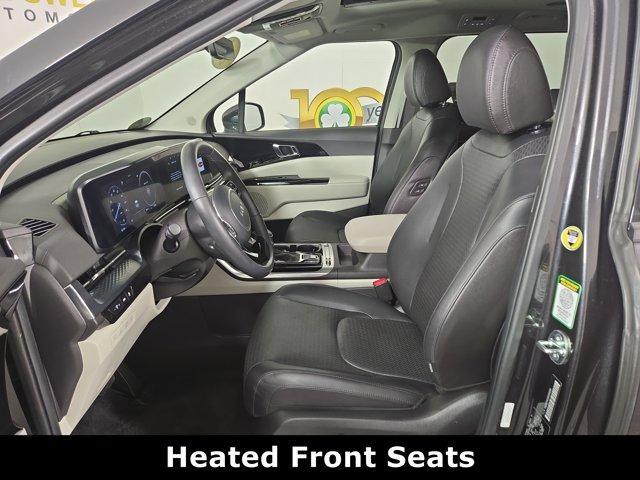 used 2024 Kia Carnival car, priced at $39,989
