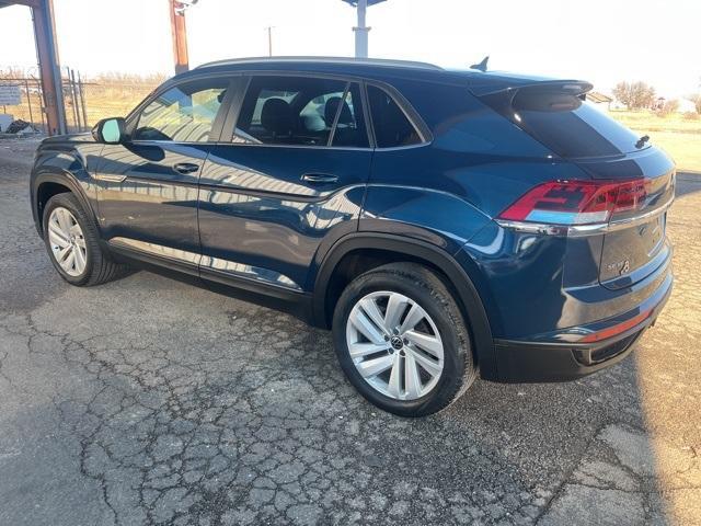 used 2022 Volkswagen Atlas Cross Sport car, priced at $20,900