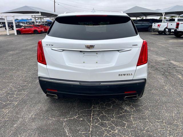 used 2018 Cadillac XT5 car, priced at $15,900