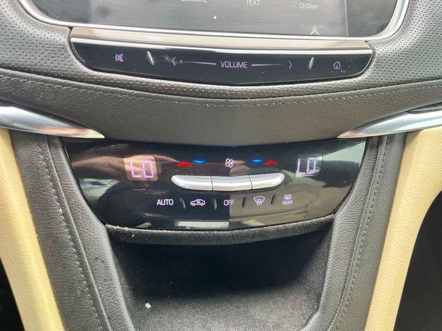used 2018 Cadillac XT5 car, priced at $15,900