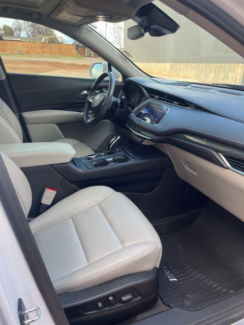 used 2020 Cadillac XT4 car, priced at $21,899