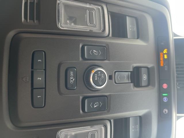 used 2024 GMC Yukon car, priced at $62,900