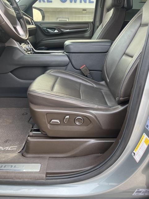 used 2024 GMC Yukon car, priced at $62,900