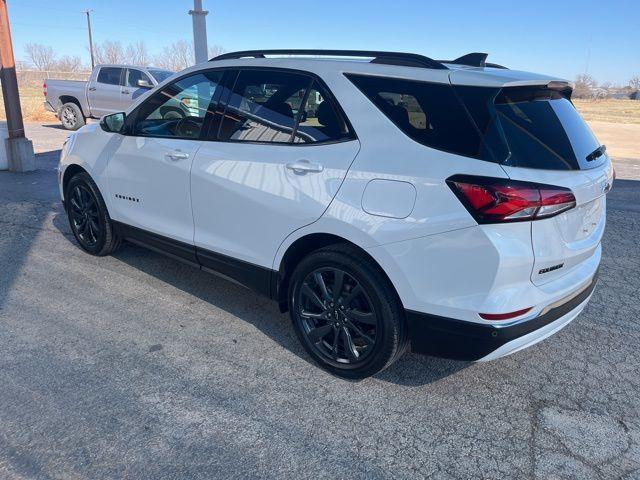 used 2022 Chevrolet Equinox car, priced at $21,899