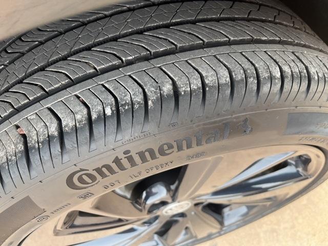 used 2023 Buick Envision car, priced at $23,900