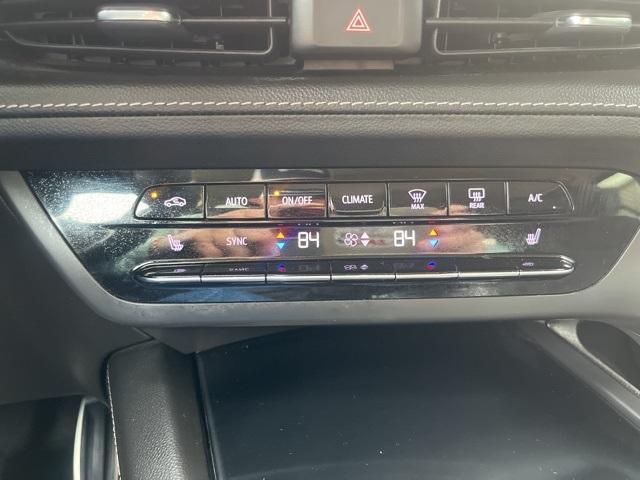 used 2023 Buick Envision car, priced at $23,900