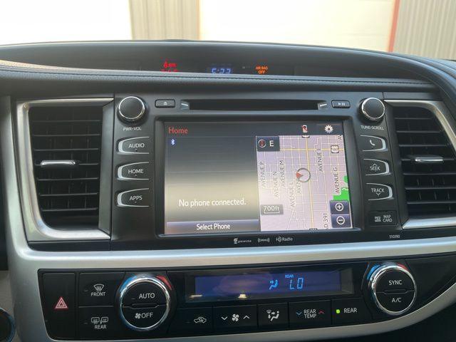 used 2019 Toyota Highlander car, priced at $21,900