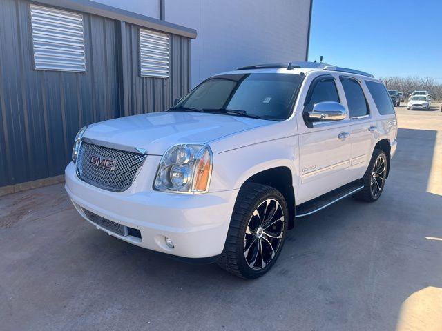 used 2013 GMC Yukon car, priced at $9,900