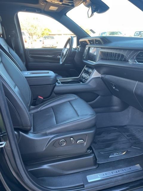 used 2023 GMC Yukon car, priced at $53,900