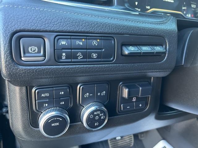 used 2023 GMC Yukon car, priced at $53,900