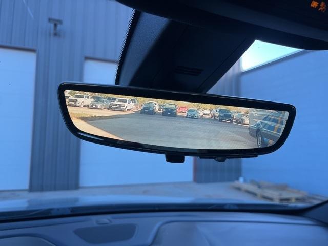 used 2023 Chevrolet Traverse car, priced at $29,900