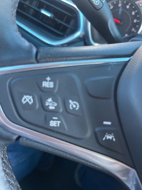 used 2023 Chevrolet Equinox car, priced at $22,900