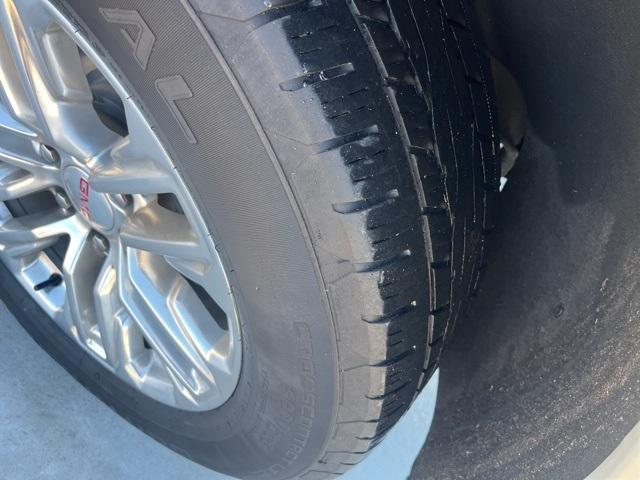 used 2023 GMC Yukon car, priced at $45,900