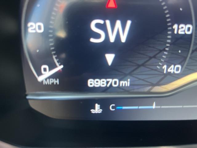 used 2023 GMC Yukon car, priced at $45,900