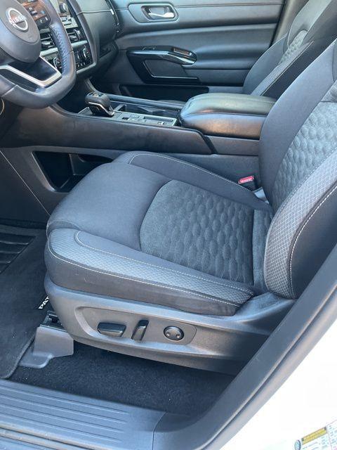 used 2022 Nissan Pathfinder car, priced at $23,899