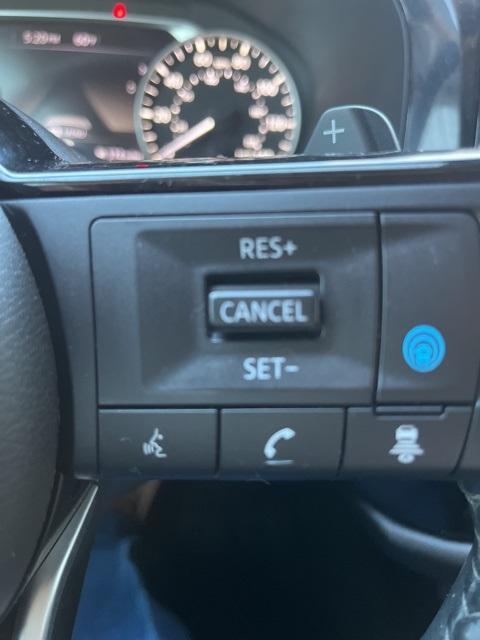 used 2022 Nissan Pathfinder car, priced at $23,900