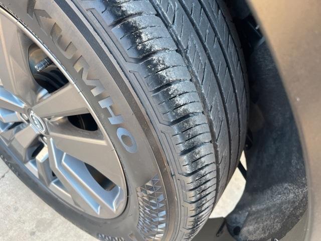 used 2022 Nissan Pathfinder car, priced at $23,900