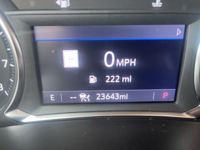 used 2023 Chevrolet Equinox car, priced at $22,899