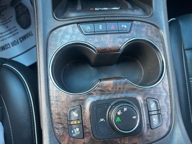 used 2023 GMC Acadia car, priced at $34,900