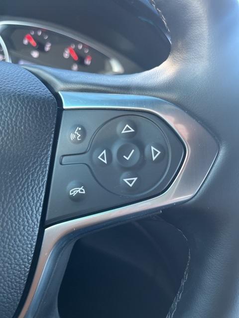 used 2023 Chevrolet Traverse car, priced at $29,900