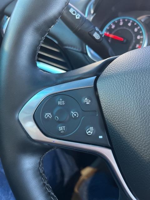 used 2023 Chevrolet Traverse car, priced at $29,900