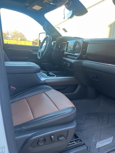 used 2024 Chevrolet Silverado 2500 car