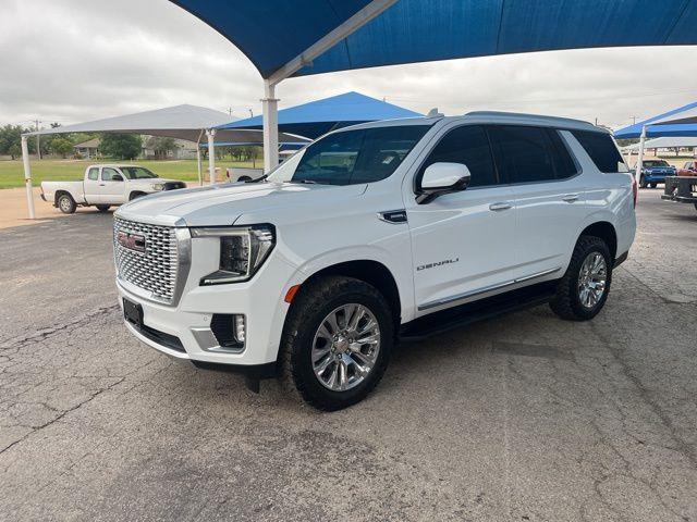 used 2024 GMC Yukon car, priced at $70,900