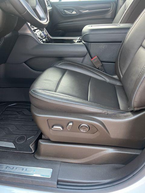 used 2024 GMC Yukon car, priced at $70,900
