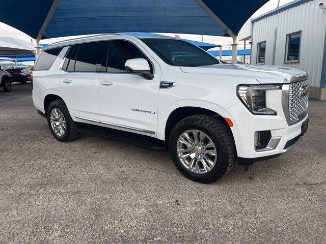 used 2024 GMC Yukon car, priced at $70,900