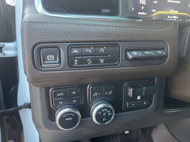 used 2024 GMC Yukon car, priced at $70,900