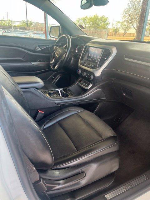 used 2023 GMC Acadia car, priced at $25,999