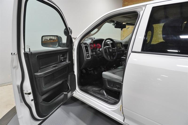 used 2019 Ram 1500 Classic car, priced at $15,795