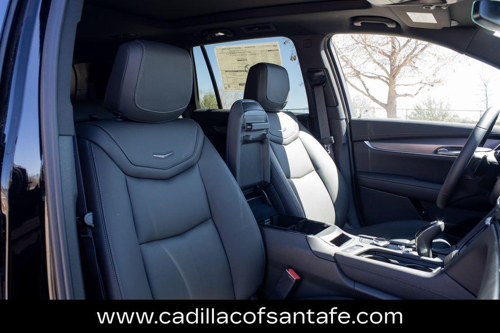 new 2025 Cadillac XT6 car, priced at $51,510